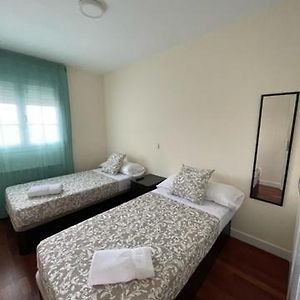 Habitación con 2 Camas Individuales